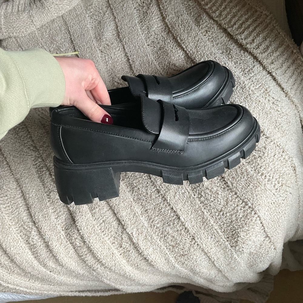 Steve Madden loafers